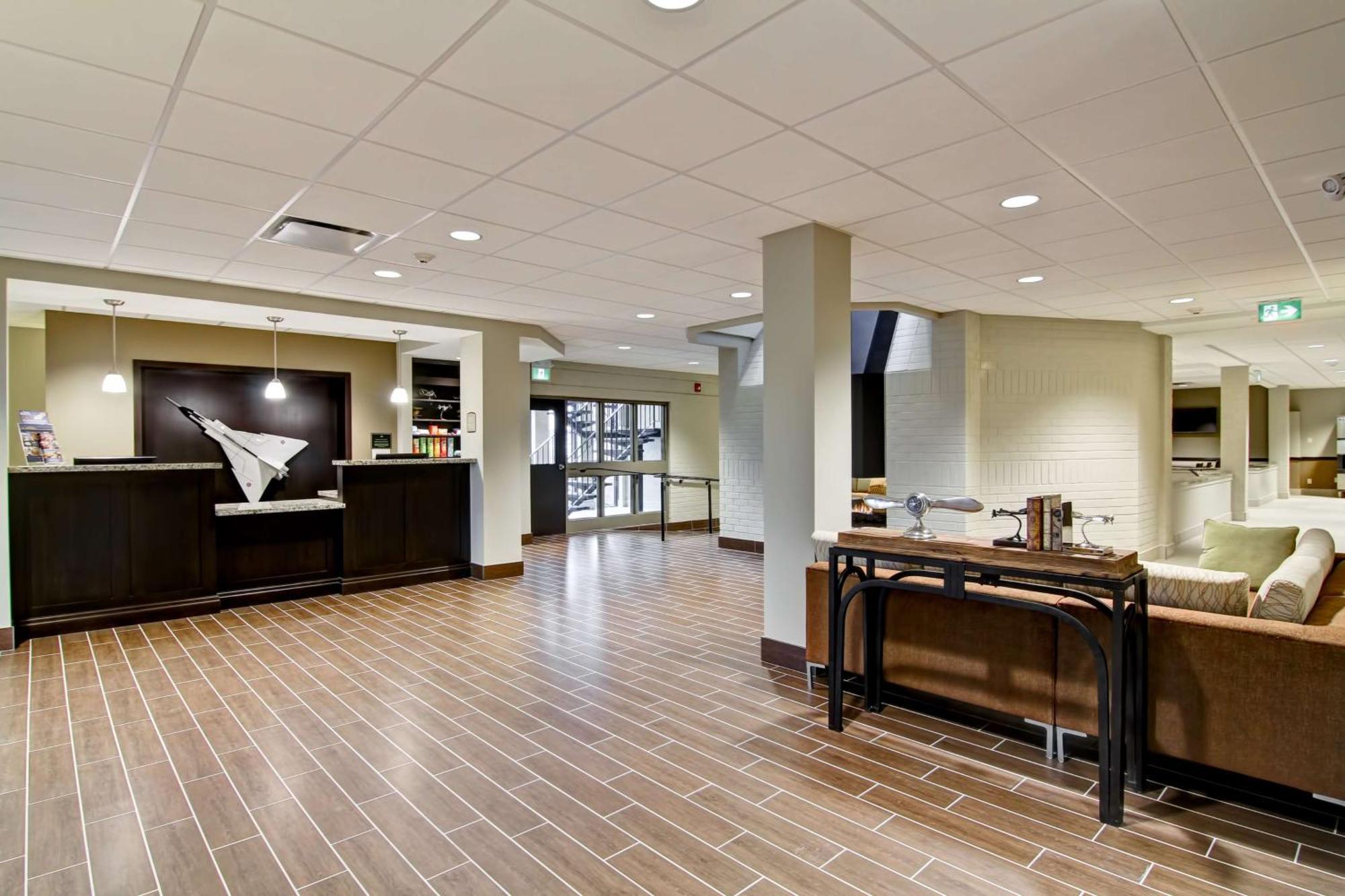 Best Western London Airport Inn&Suites Exterior foto