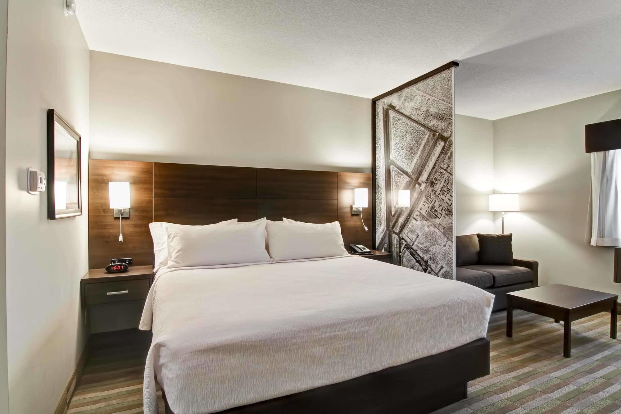 Best Western London Airport Inn&Suites Exterior foto